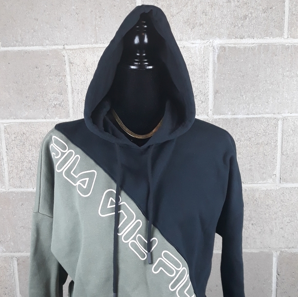 Women's Fila Crop Hoodie - Picture 3 of 7